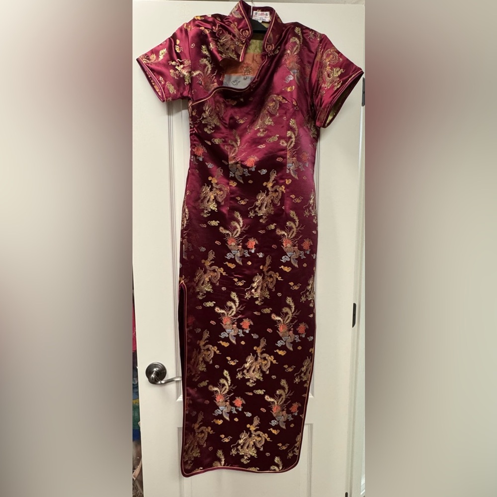Chinese traditional dress